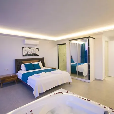 Suare Villa Kas